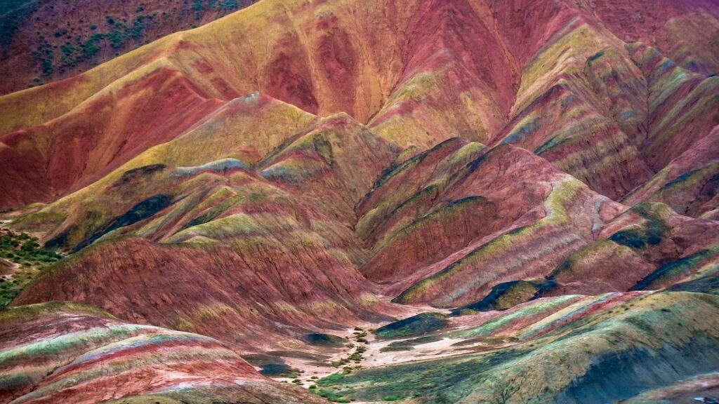 Tęczowe góry Zhangye Danxia w Chinach