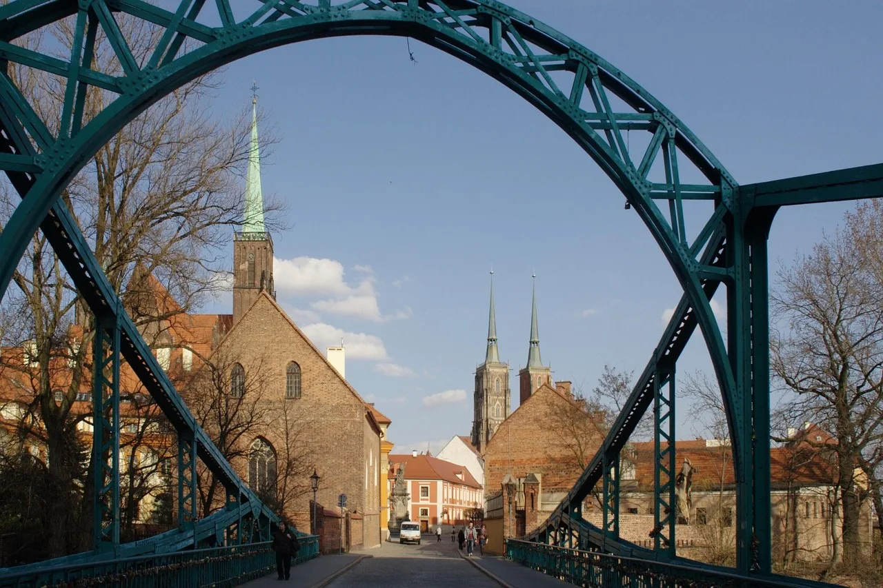 Most Tumski we Wrocławiu