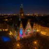 Iluminacje na Rynku we Wrocławiu podczas pokazów świetlnych z okazji Święta Wrocławia